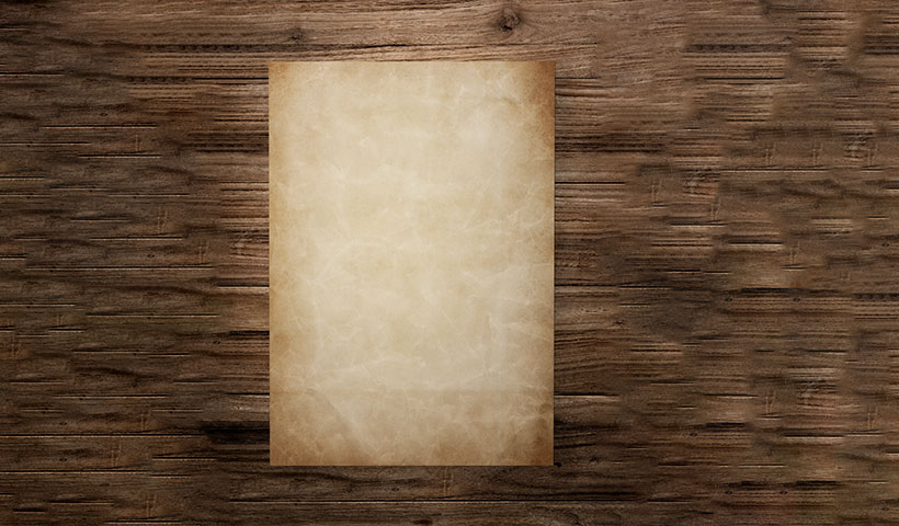 vintage-paper-mockup-wooden-background